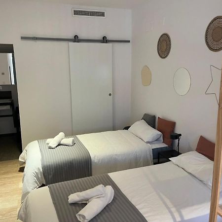 Pension Les Eres Puebla de Vallbona Dış mekan fotoğraf